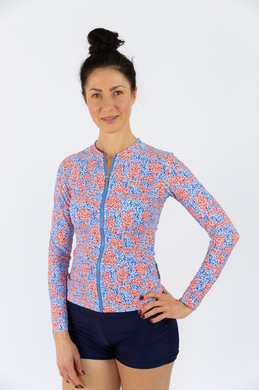 Ladies Long Sleeve Blue Daze Rashie SIZE 6