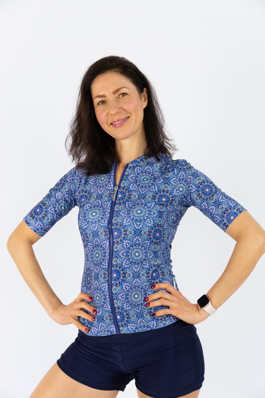 Ladies Short Sleeve Mandala Rashie  SIZE 8 